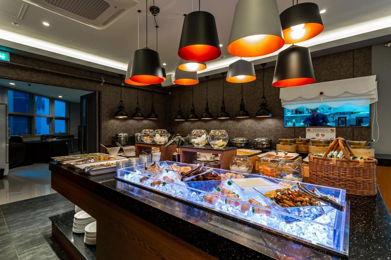 Centum Primus Hotel Пусан Екстериор снимка